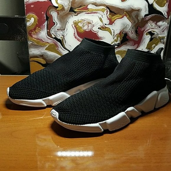 Mens "Tyga" Ultra Lightweight High Sock Sneakers - Picture 5 of 6